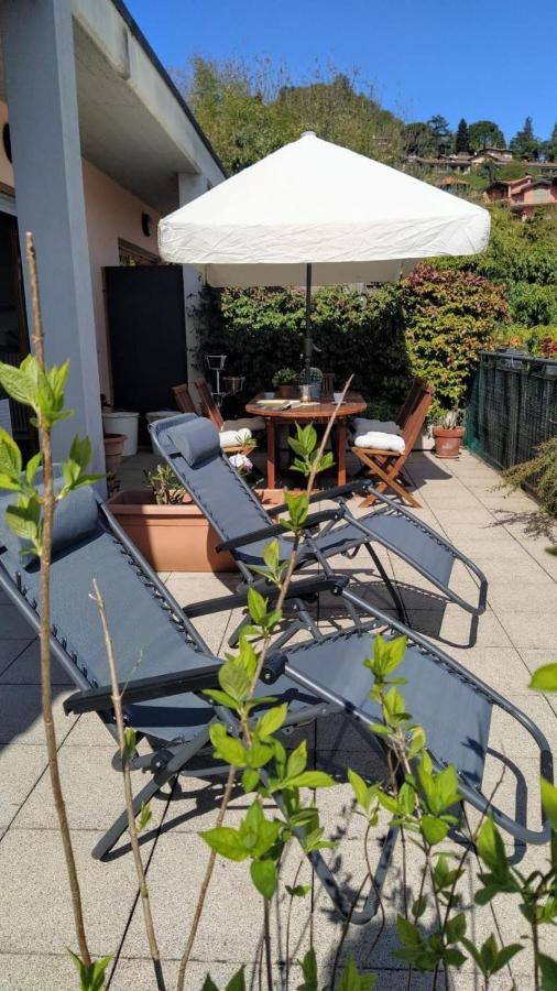 Appartamento La Terrazza Di Dora Менаджо Екстериор снимка